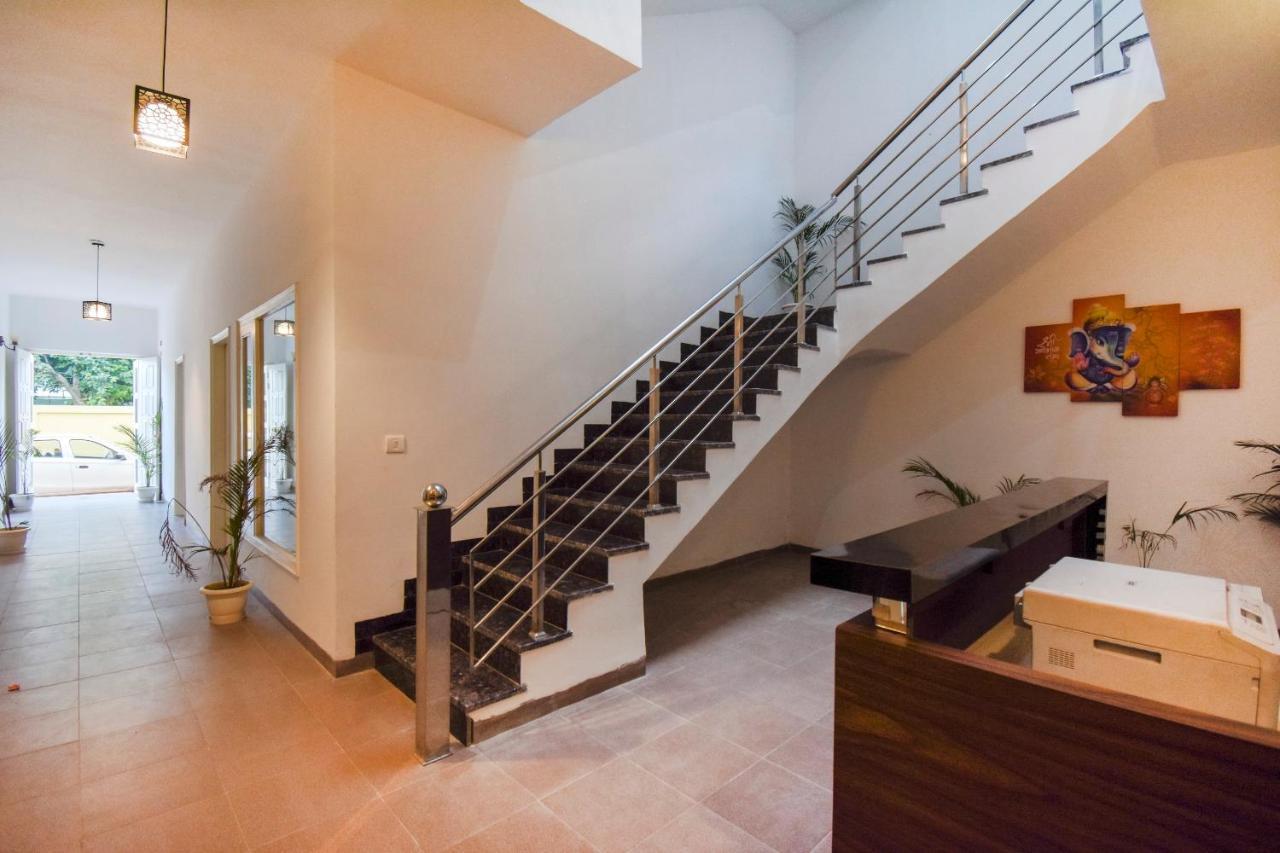 Oyo 75460 Sky High Residency Hotel Лудяна Екстериор снимка