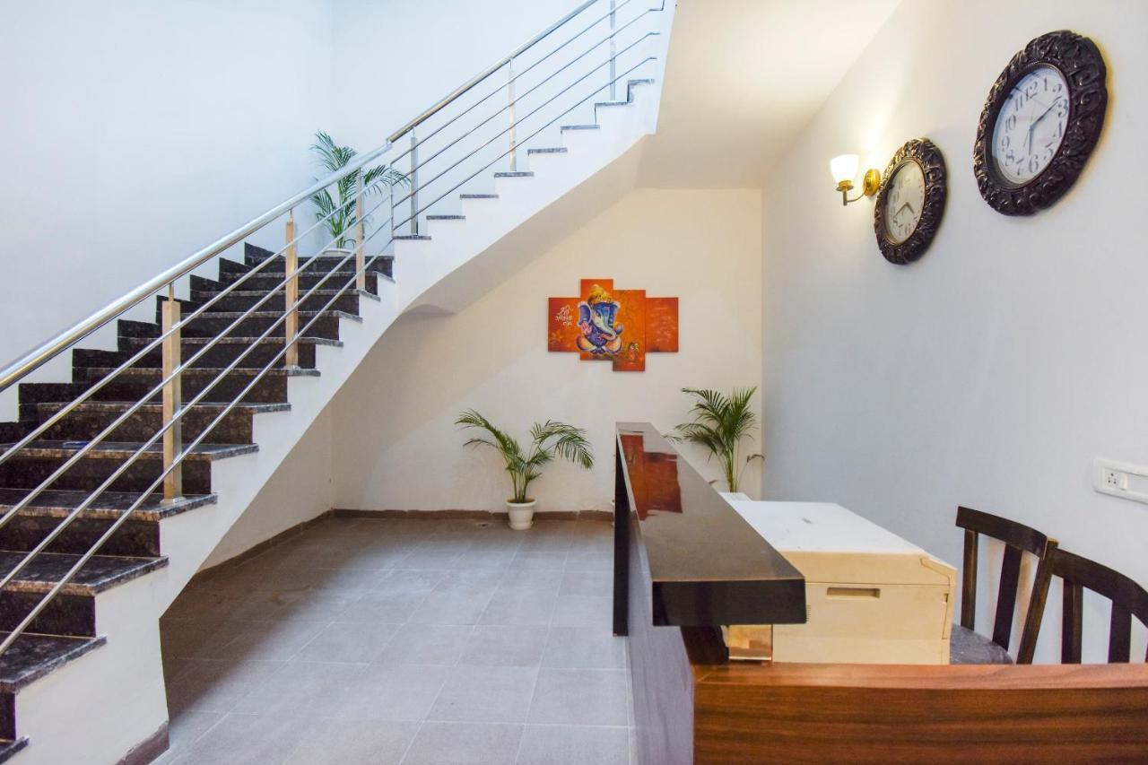 Oyo 75460 Sky High Residency Hotel Лудяна Екстериор снимка